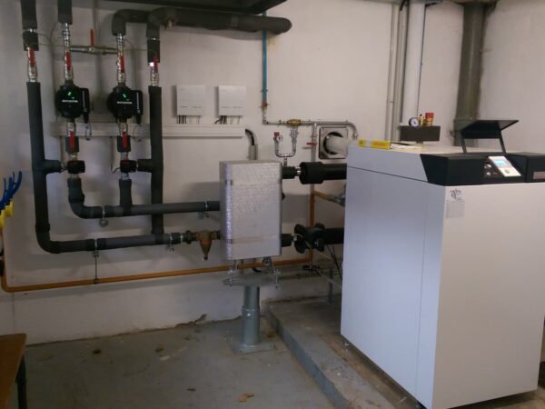 CHAUFFAGE4 600X450 | Station Technique Chauffage Chauffagiste à Strasbourg et Obernai pour l’installation et le dépannage de vos systèmes de chauffage Hœnheim 3