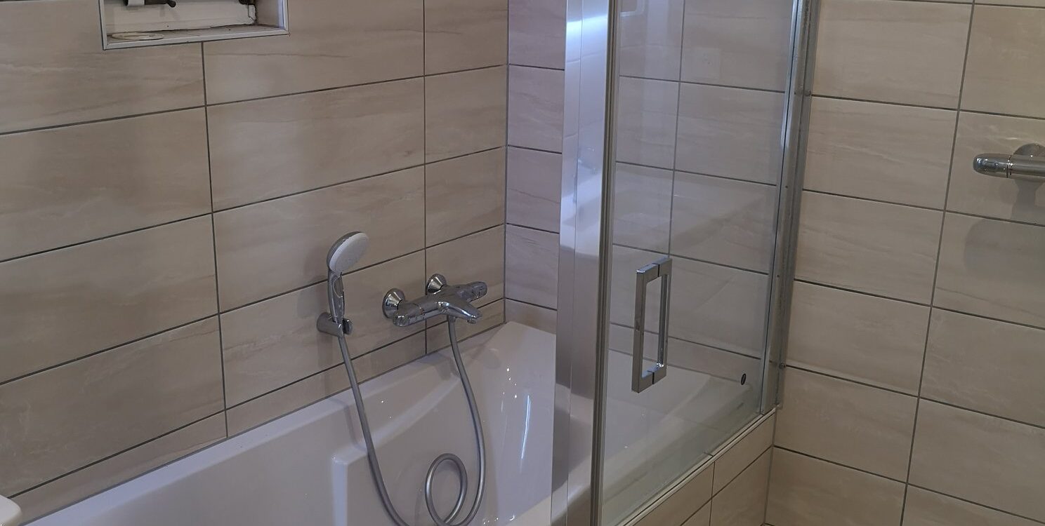 Comment entretenir un receveur de douche sans l&rsquo;ab&icirc;mer ? Bischheim